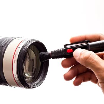 XSories Lens Magic Camera Lens Cleaning Pen Brush Na