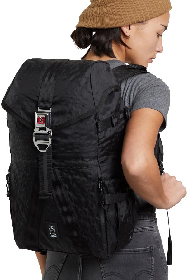 Chrome Tensile Ruckpack Day Pack/Backpack, 25L Black