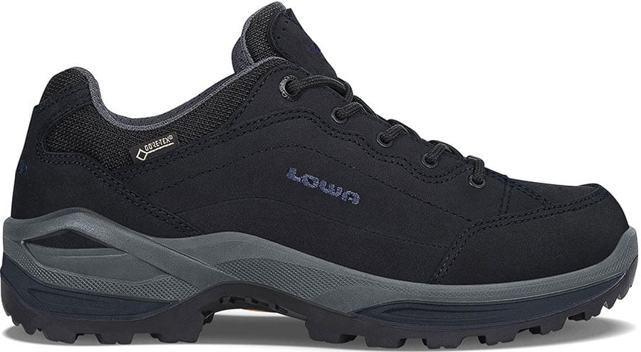 lowa travel shoes