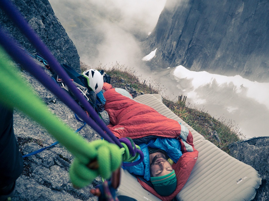 ThermaRest NeoAir Xtherm Ultralight Insulated Camping Mat RW