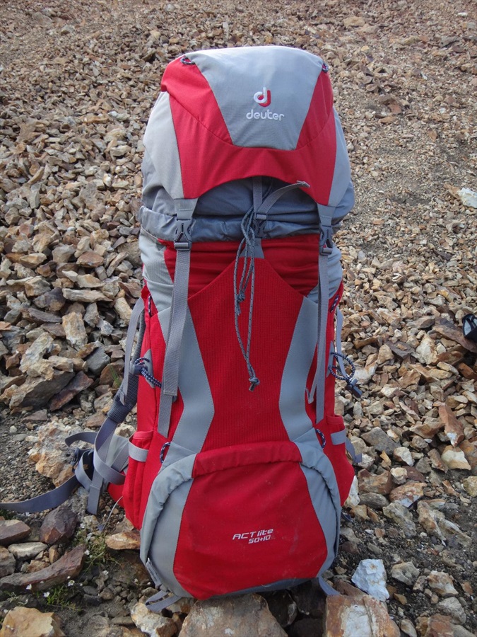 deuter act lite 50 10 review