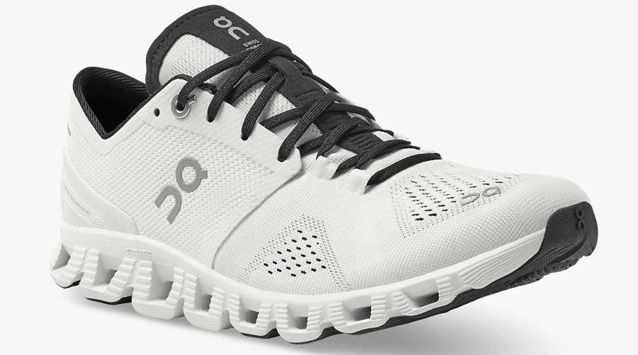 cloud 9 running shoes