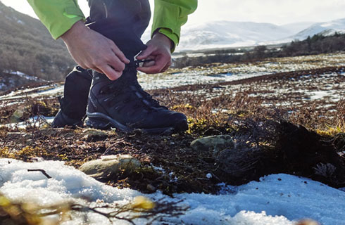 mountain hiking shoes