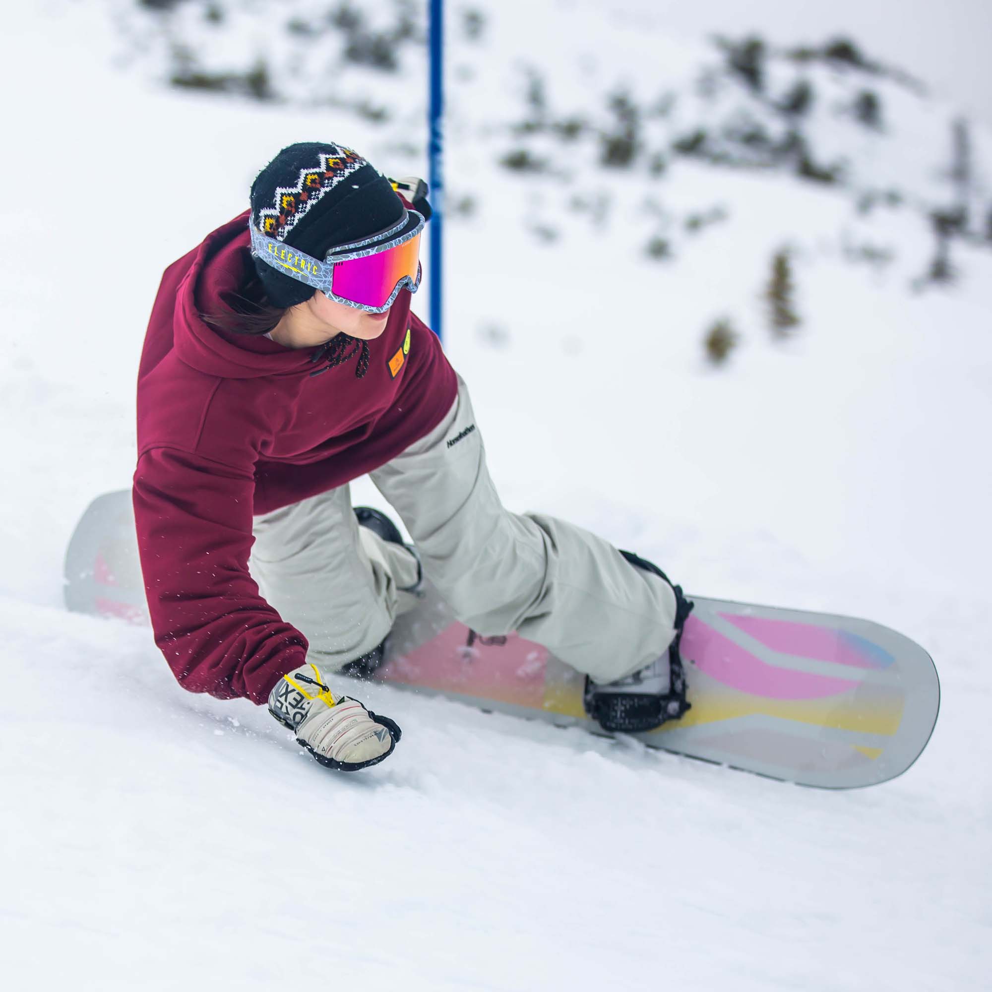 Bataleon Push Up Women's All Mountain/Freestyle Snowboard