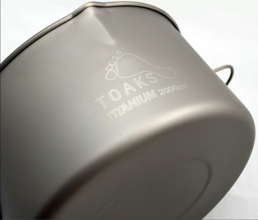 Toaks Titanium Pot + Bail Handle POT-2000-BH Ultralight Cookware