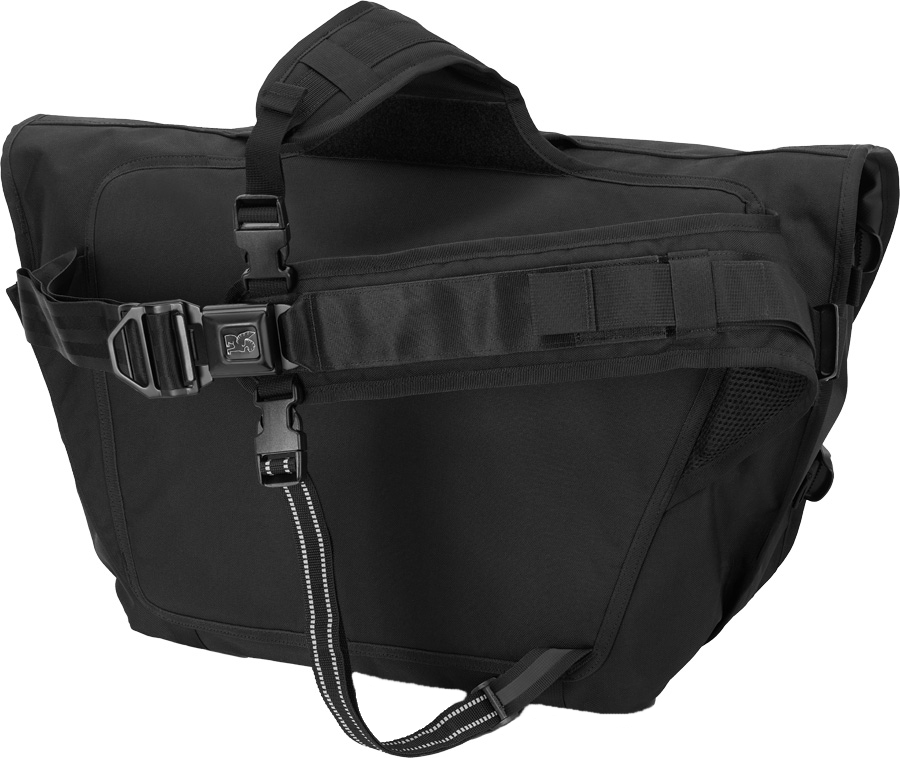 Chrome Berlin Crossbody Messenger Bag AbsoluteSnow