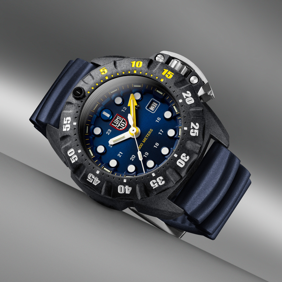Luminox Scott Cassell Deep Dive 1550 Wrist Watch