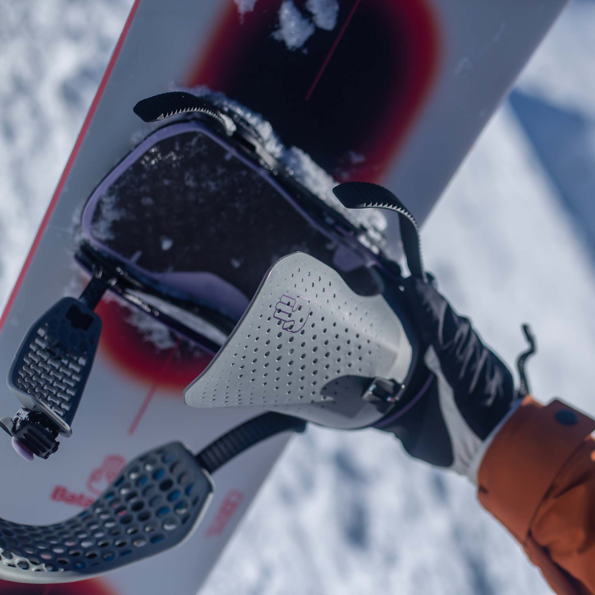 Bataleon Astro Asym Snowboard Bindings