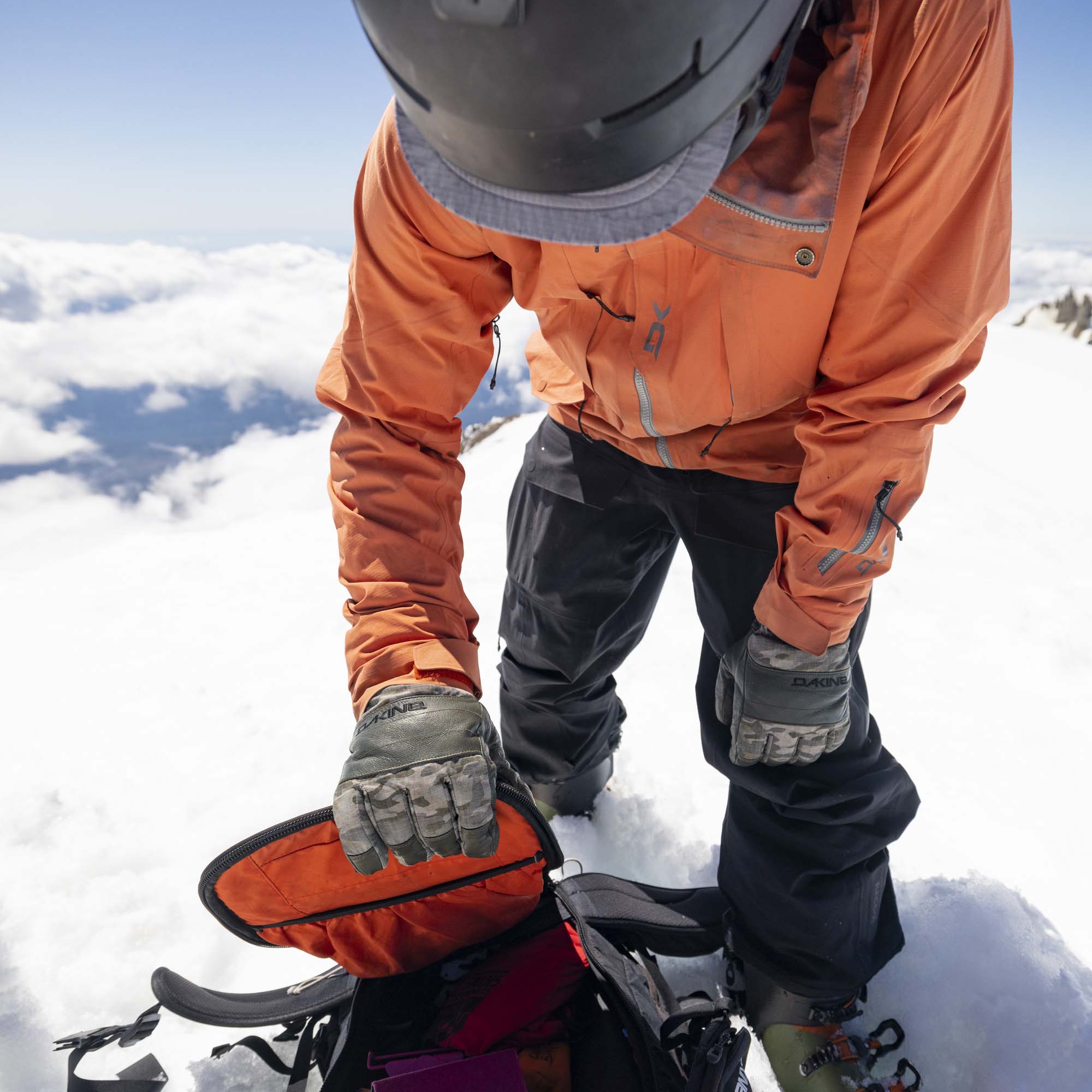 Dakine Baron Gore-Tex Snowboard/Ski Glove