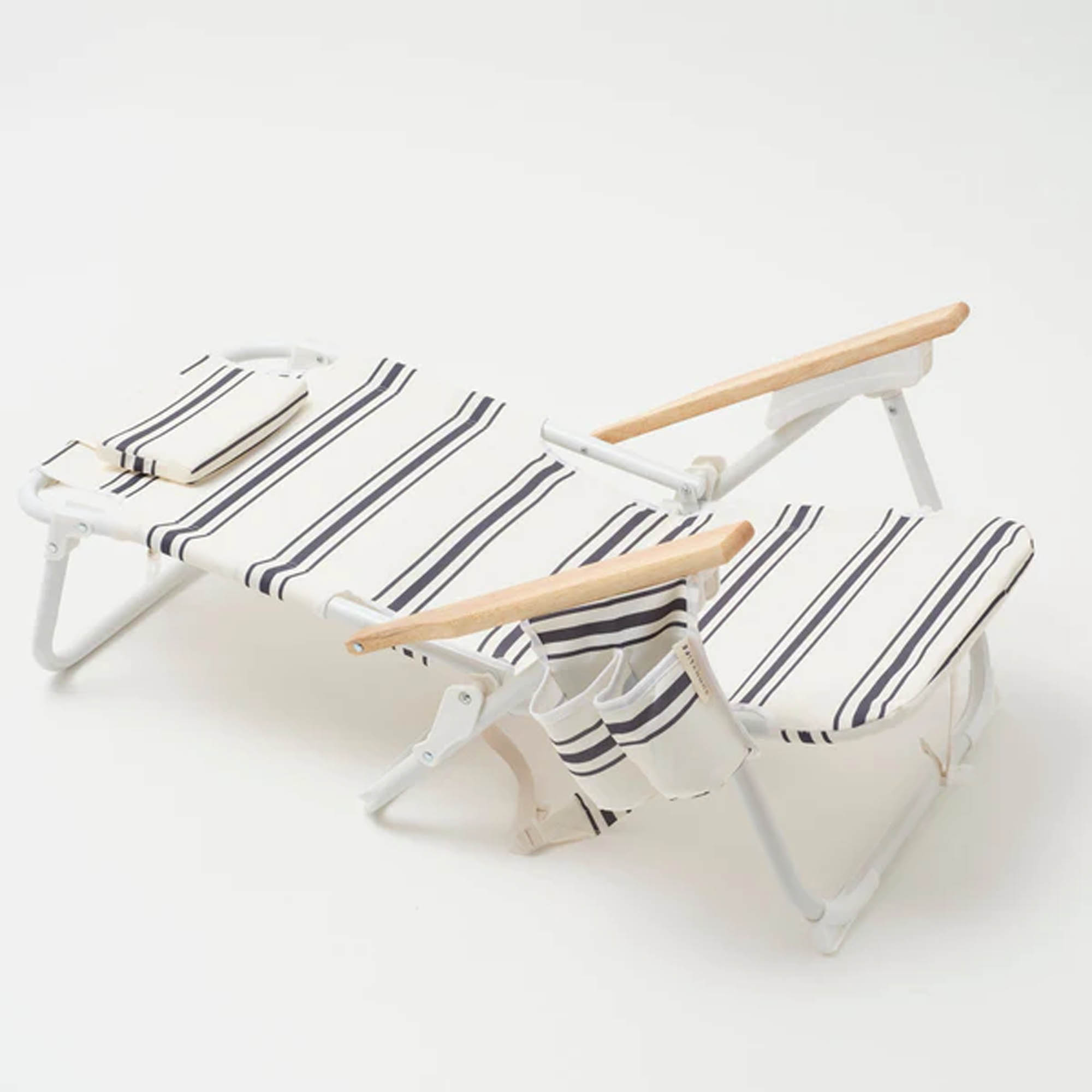 Sunnylife Deluxe Reclining Beach Chair AbsoluteSnow