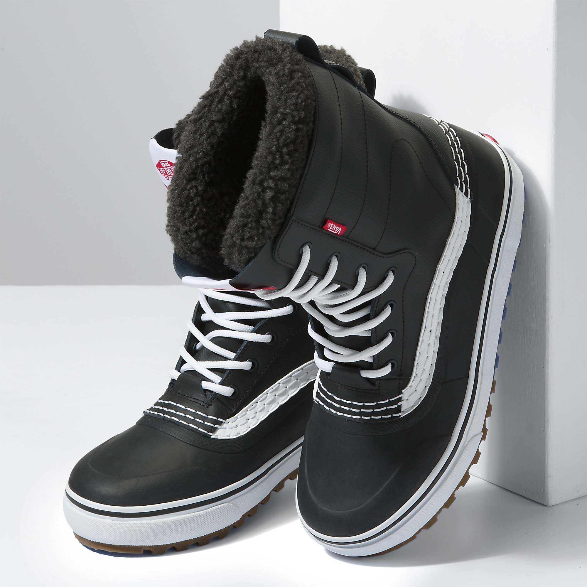 Vans Standard Snow MTE Insulated Winter Boots