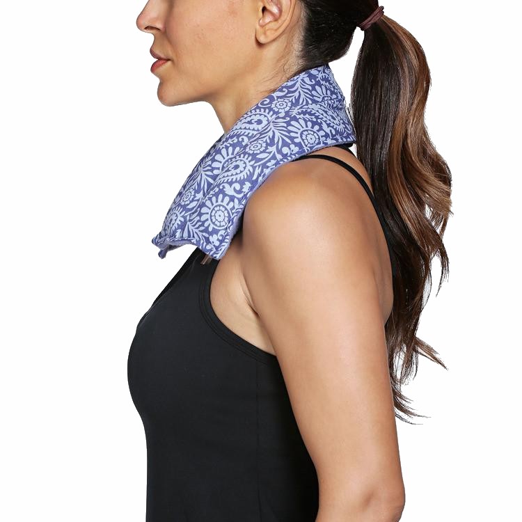 Gaiam Relax Neck and Shoulder Wrap
