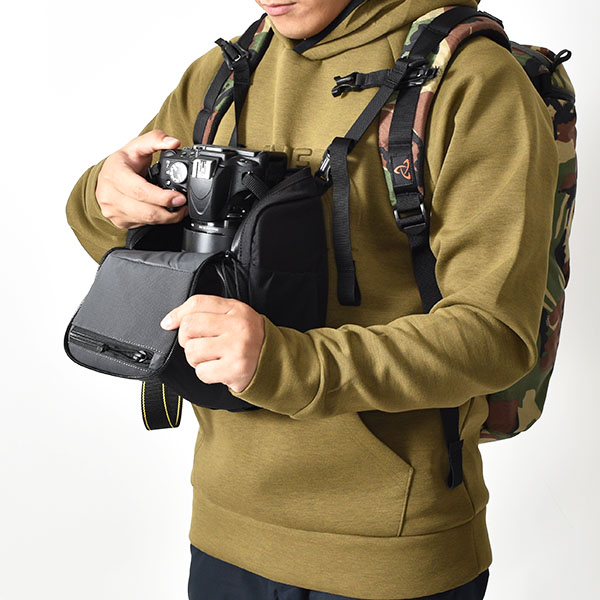 Mystery Ranch  DSLR Chest Rig Camera Carry Bag