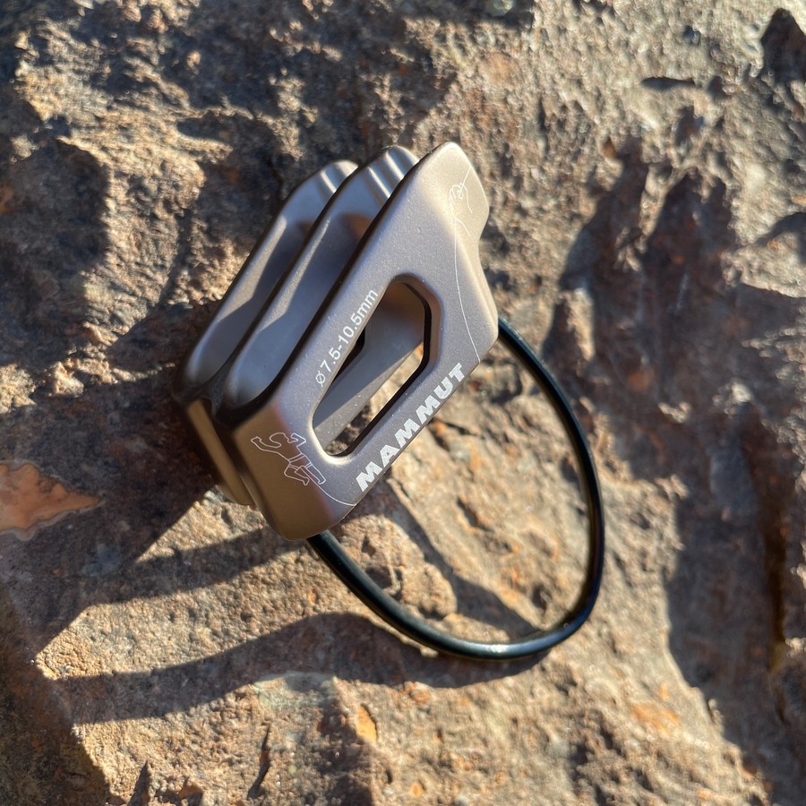 Mammut Crag Light Rock Climbing Belay Device