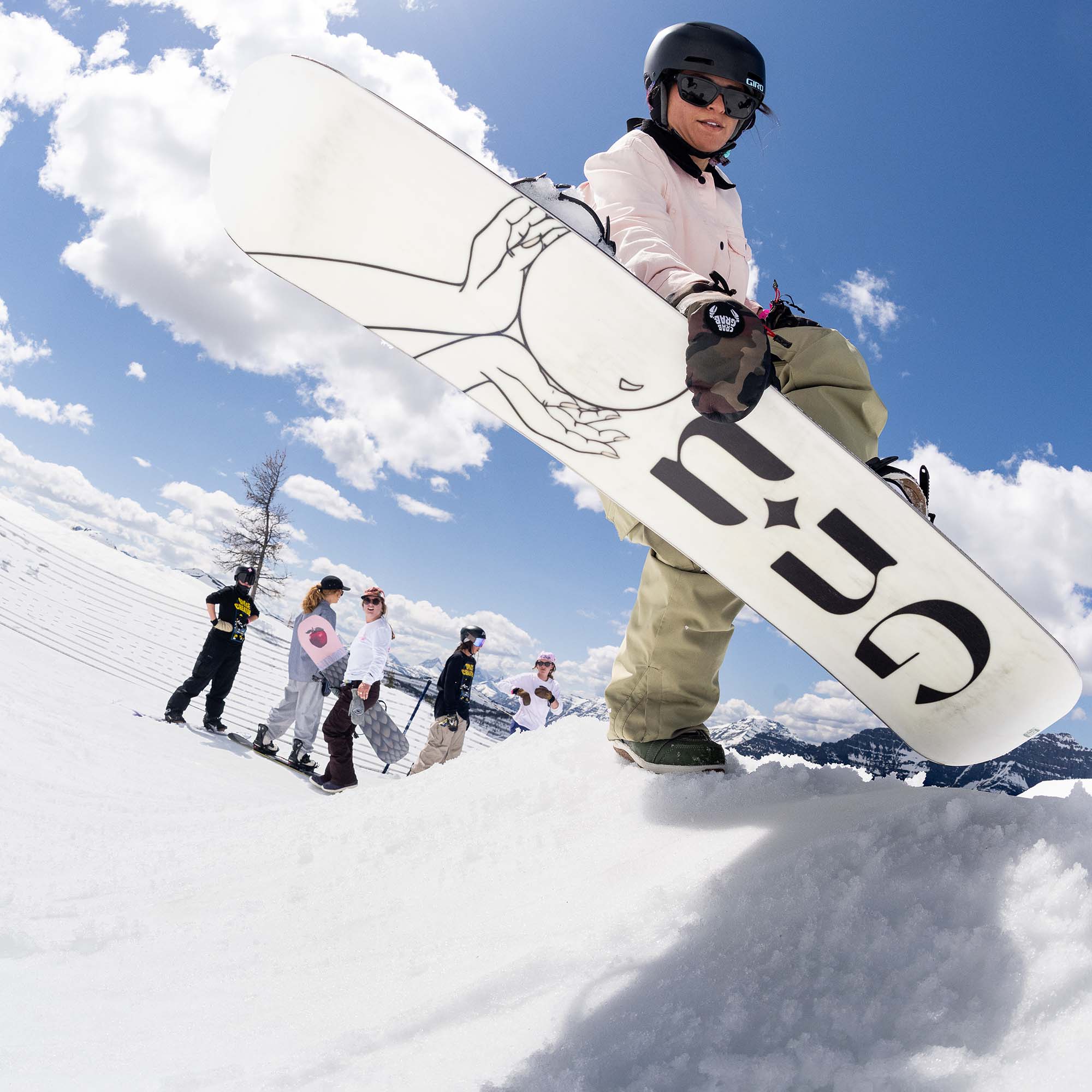 GNU Gloss Women's All Mountain/Freestyle Snowboard