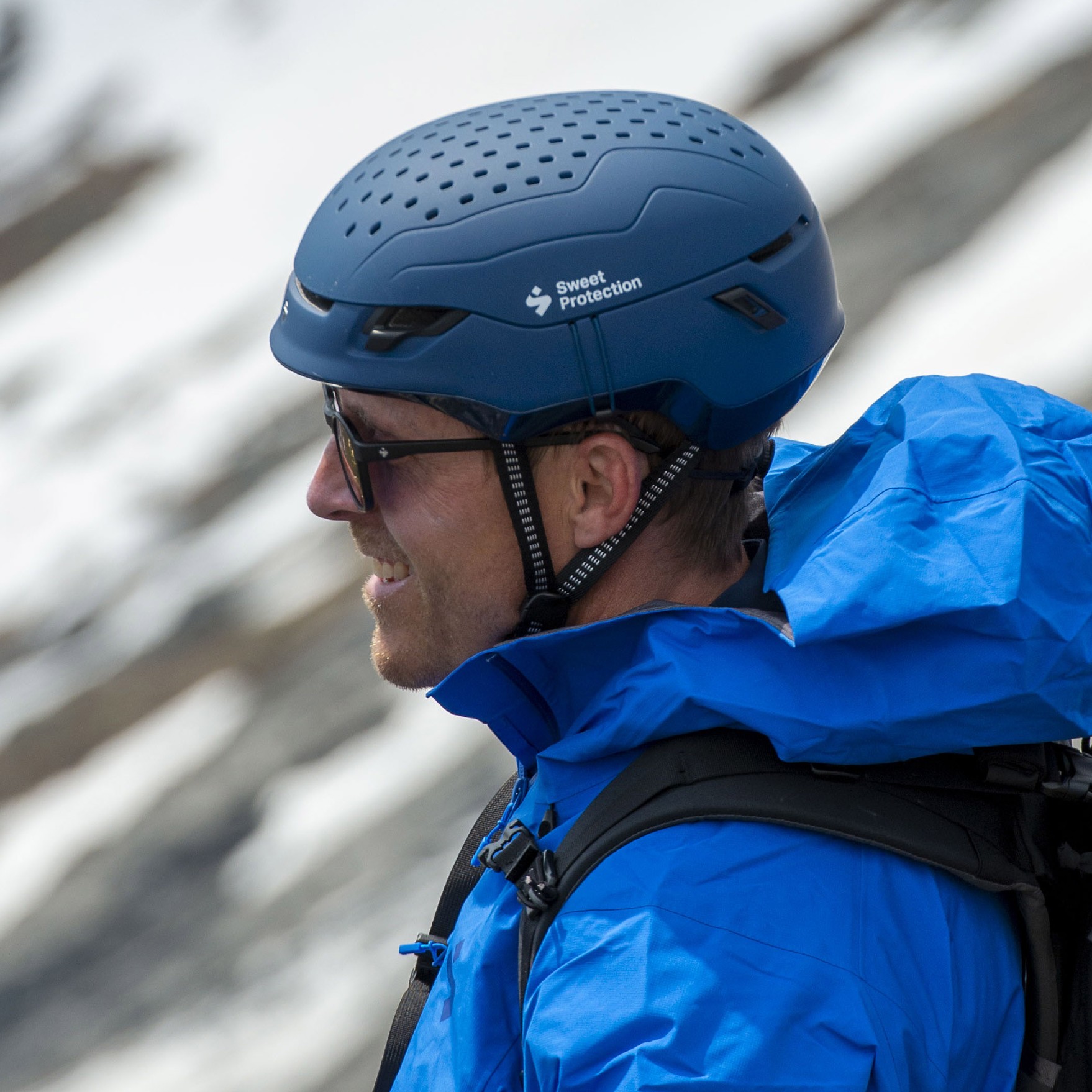Sweet Protection Ascender MIPS Snowboard/Ski/Mountaineer Helmet