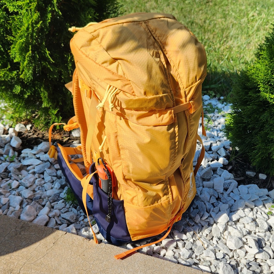 Sierra Designs Flex Hike 20-30 Expandable Hiking Pack
