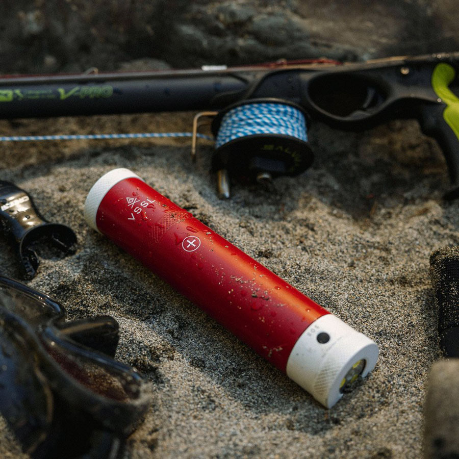 VSSL First Aid 2.0 LED Torch & Outdoor Medikit