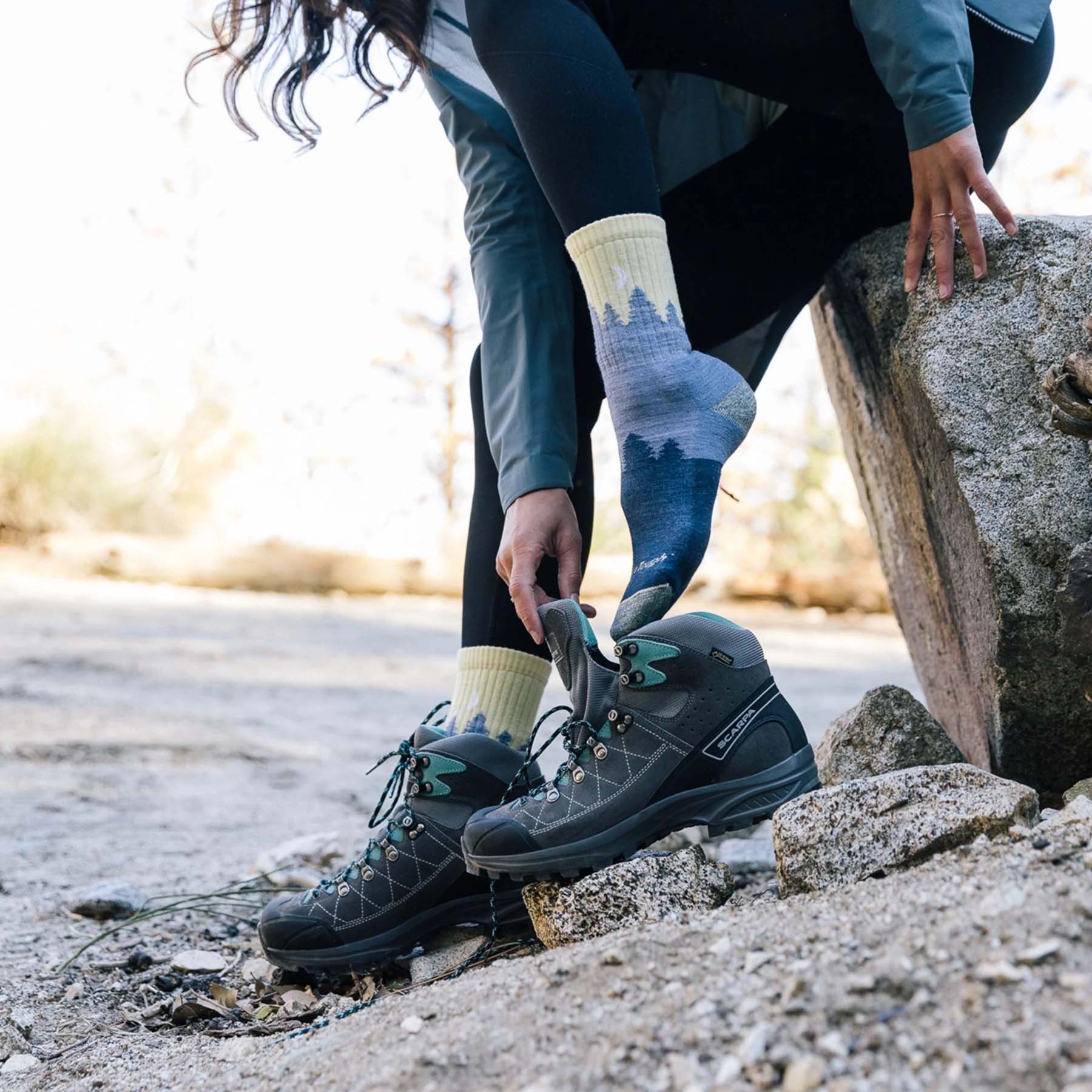 Darn Tough Treeline Midweight Women's Hiking Socks