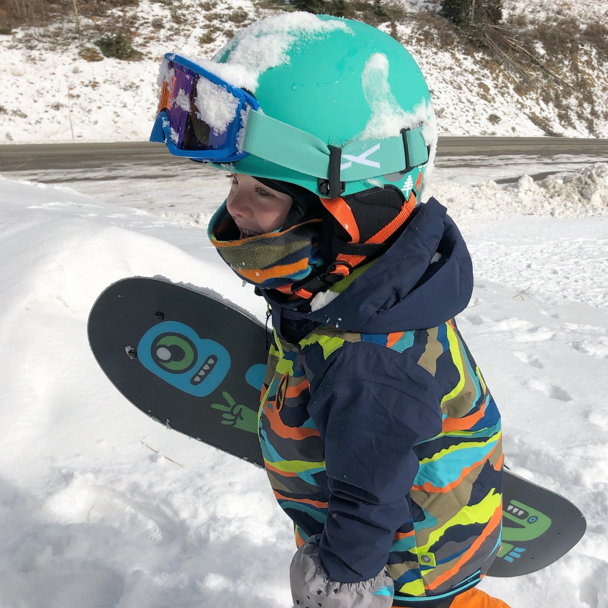 Anon Define Kids' Ski/Snowboard Helmet with Goggles