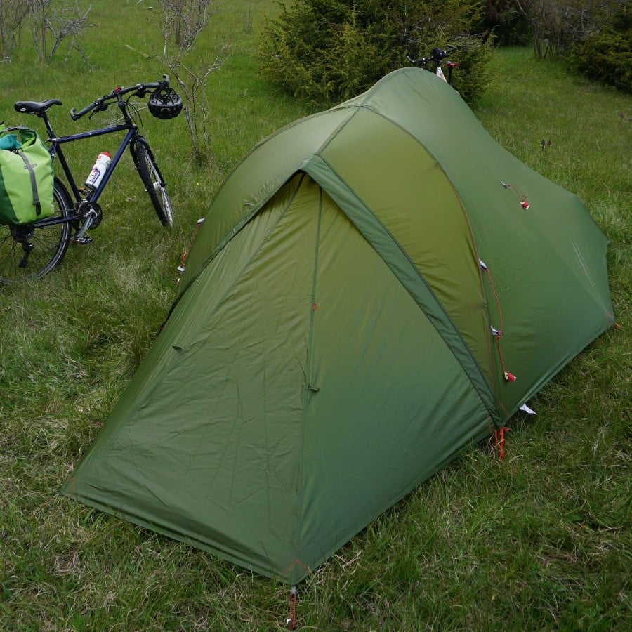Vaude Hogan UL 2P + Footprint Ultralight Hiking Tent