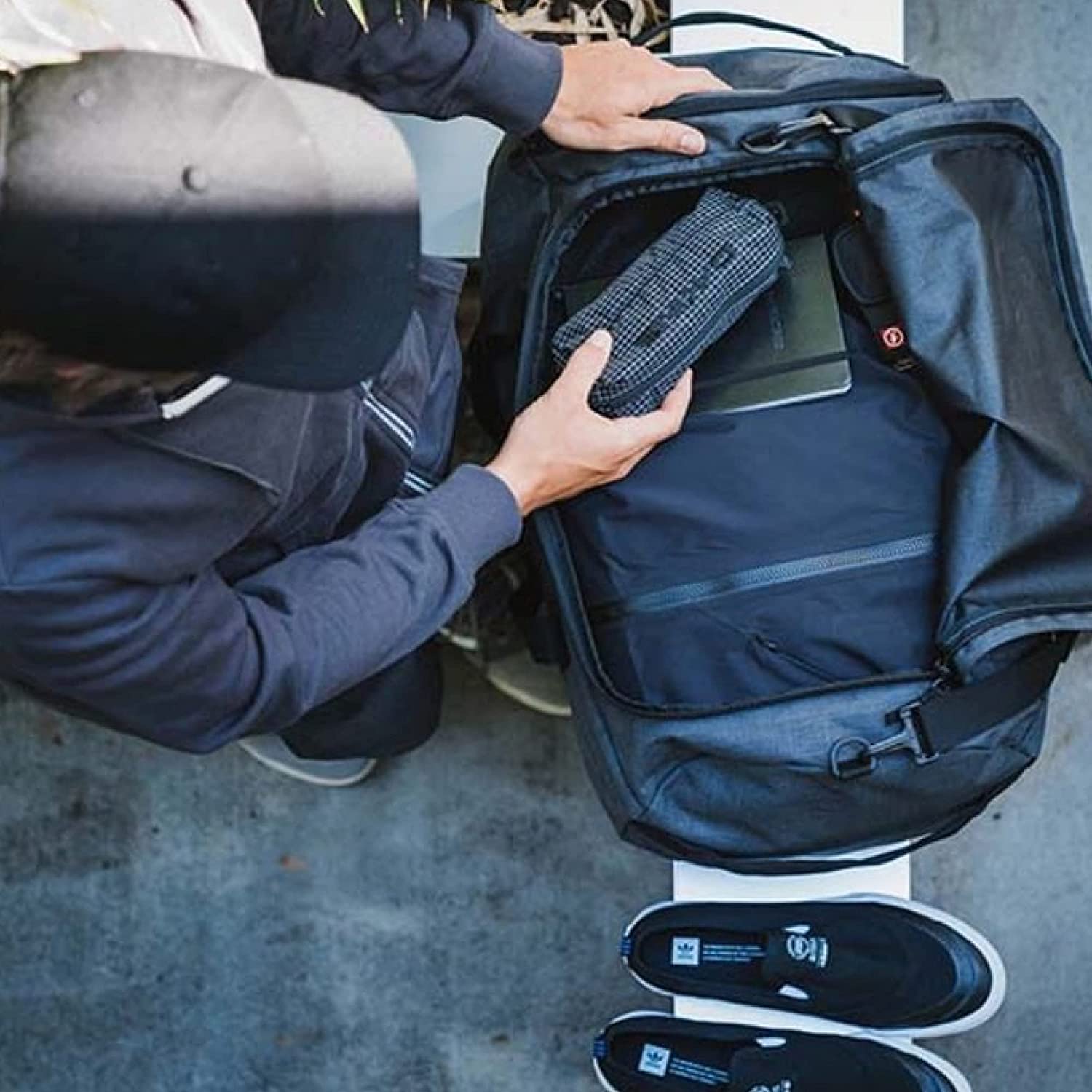 Dakine EQ Duffle 50 Travel Luggage Bag