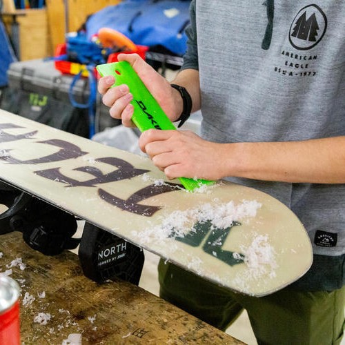 Dakine Scraper Snowboard/Ski Wax Removing Tool