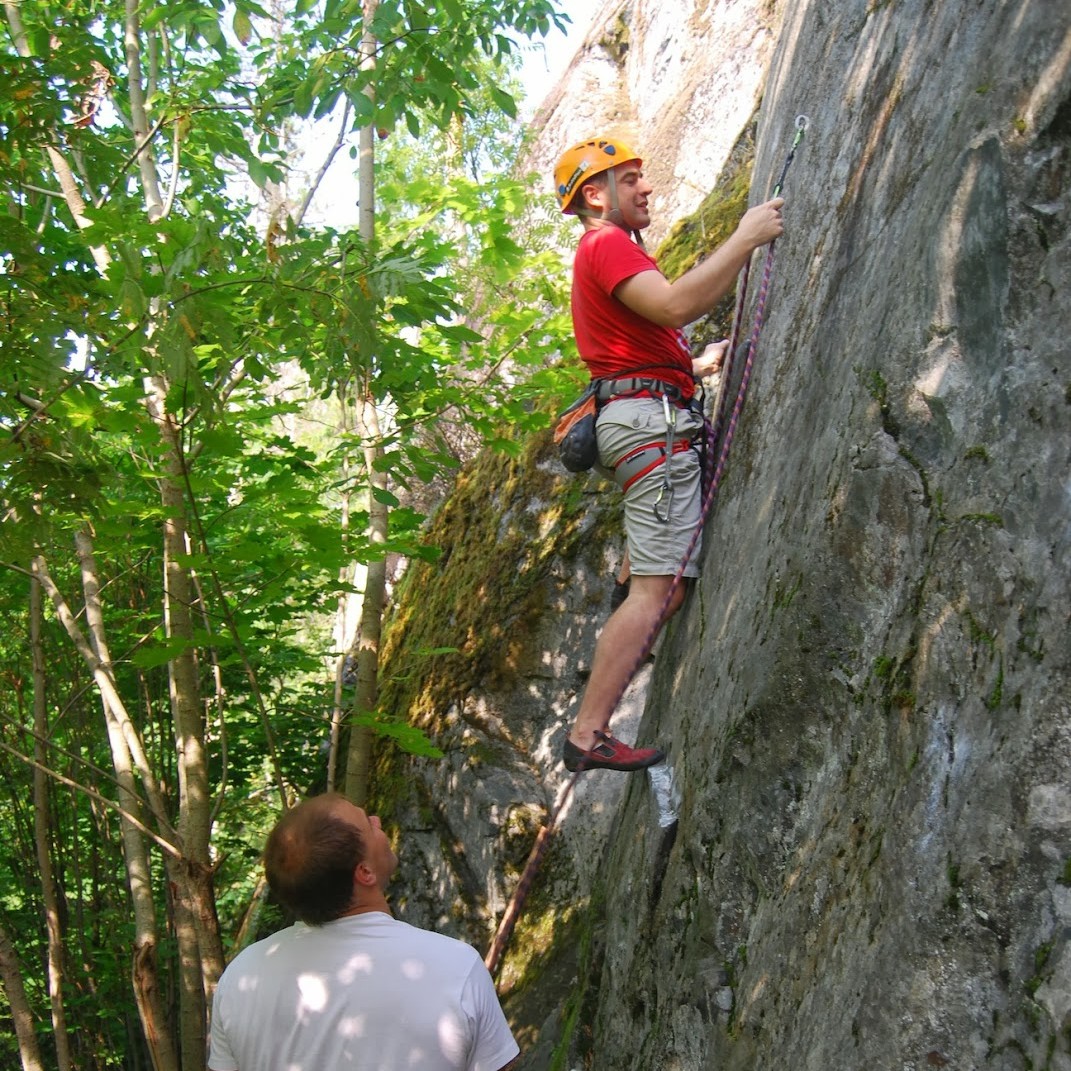 DMM Renegade Men's Rock Climbing Harness